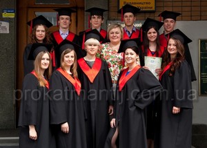 Мантії магістрів