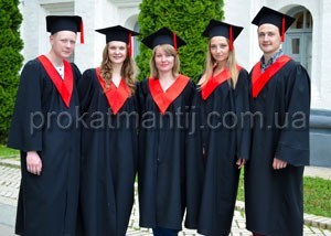 Мантії магістрів